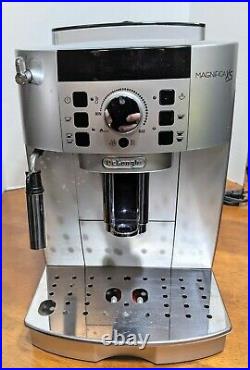 Delonghi Magnifica XS Automatic Coffee Espresso Grinder Latte Silver/Black