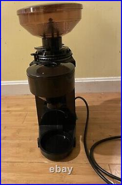 El cafe tranquilo Coffee Grinder by Cunill