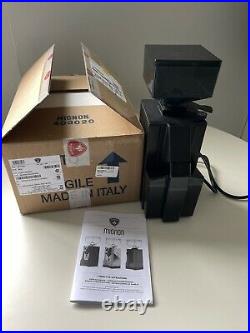 Eureka Italy Mignon Filtro Coffee Grinder Black flat burr for Pour Over Coffee