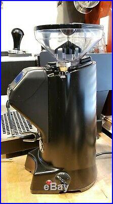 Eureka Zenith 65E High Speed Coffee Burr Grinder Matt Black