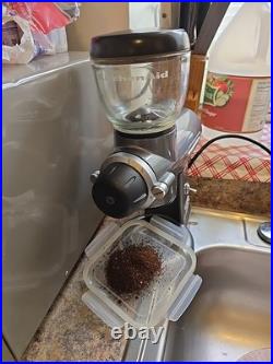 Kitchen Aid Pro Line Coffee Mill KPCG100PM1 Silver VG P/O Working Condition Kitchen Aid Pro Line Coffee Mill KPCG100PM1 Silver VG P/O Working Condition