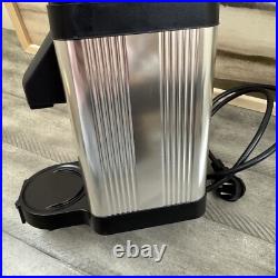 Moccamaster by Technivorm KM5 Burr Grinder Polished Silver 49520 Scuffed NIB Moccamaster by Technivorm KM5 Burr Grinder Polished Silver 49520 Scuffed NIB