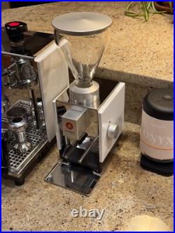Olympia Express Moca D Espresso Coffee Grinder, White (2019) Olympia Express Moca D Espresso Coffee Grinder, White (2019)